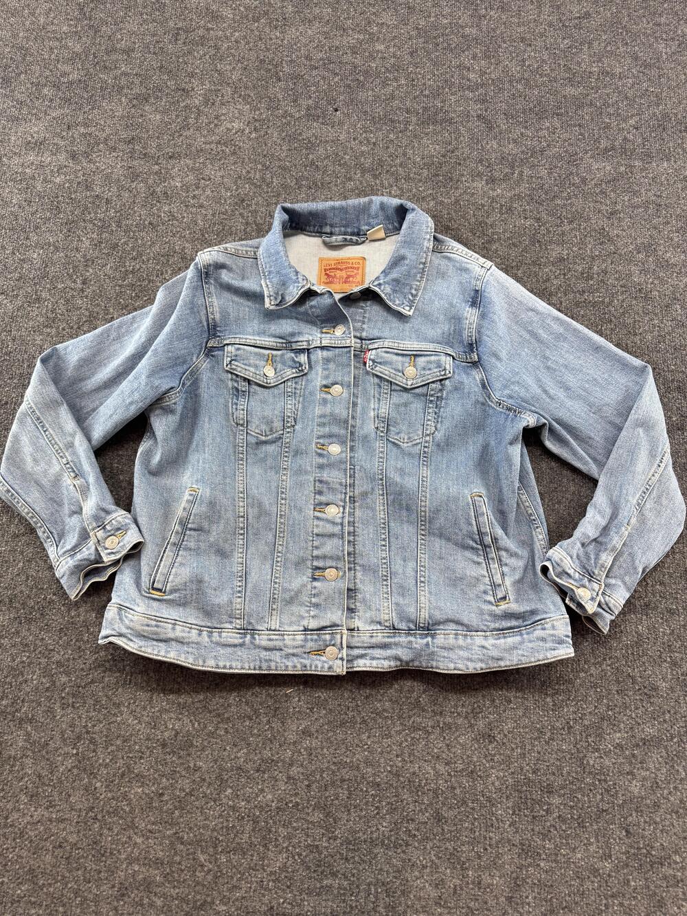 Levi's Jacket Womens 1X Blue Stretch Denim Jean Trucker Classic Button Front